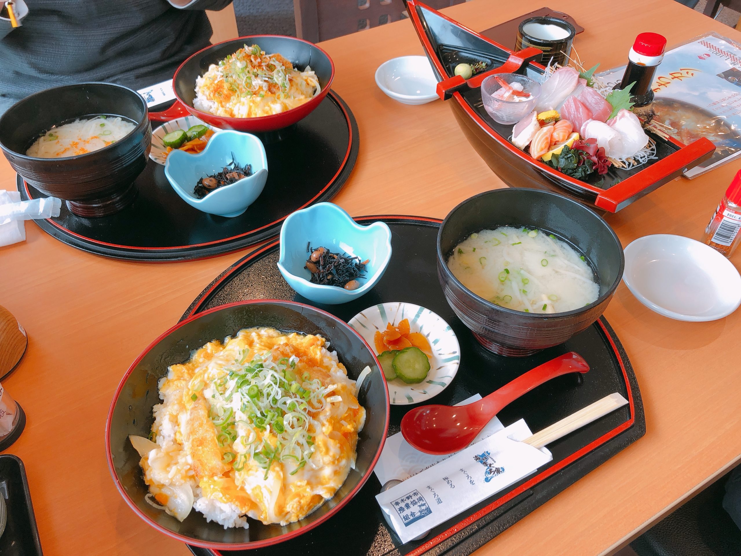 海鮮まぐろ家 鹿児島 メカジキマグロのカツ丼がまるでお肉の海鮮まぐろ家 九州御朱印巡り